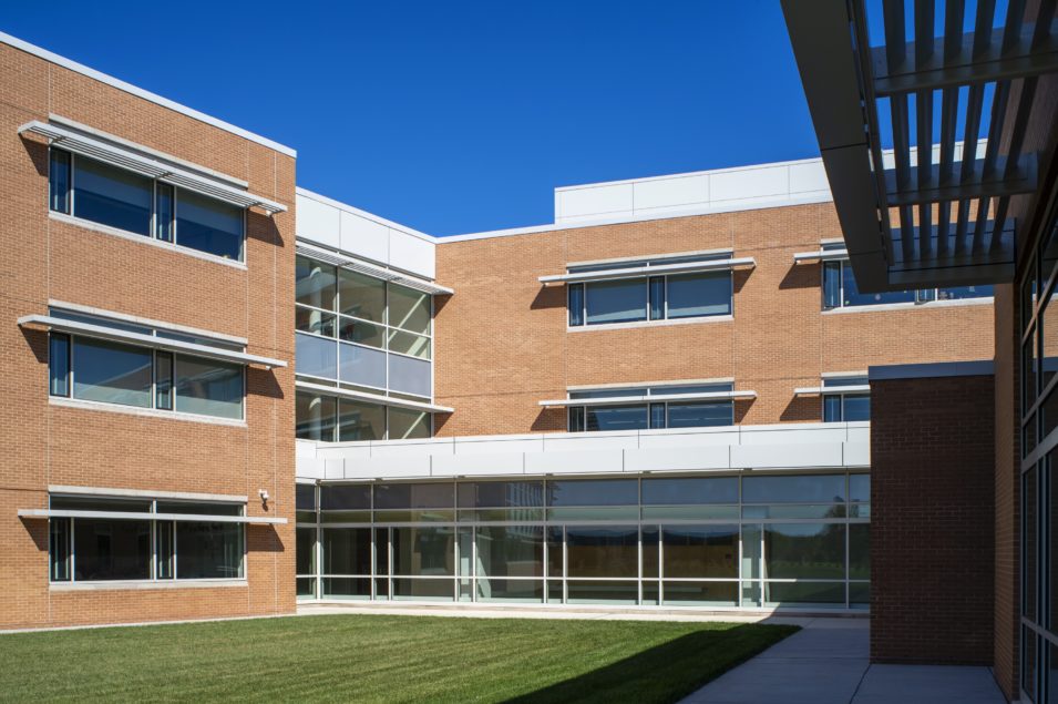 upper-perkiomen-middle-school-breslin-architects